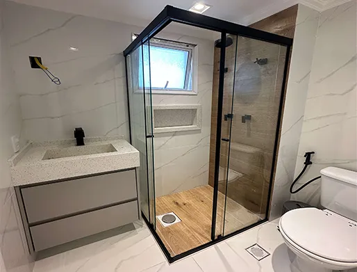 Box de Vidro de Canto